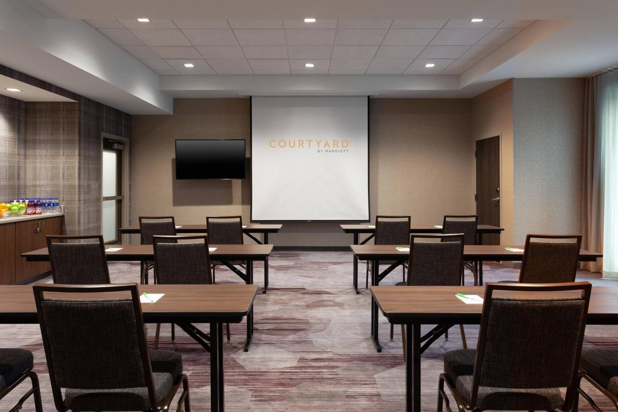 מלון Courtyard By Marriott ווינטר הייבן מראה חיצוני תמונה