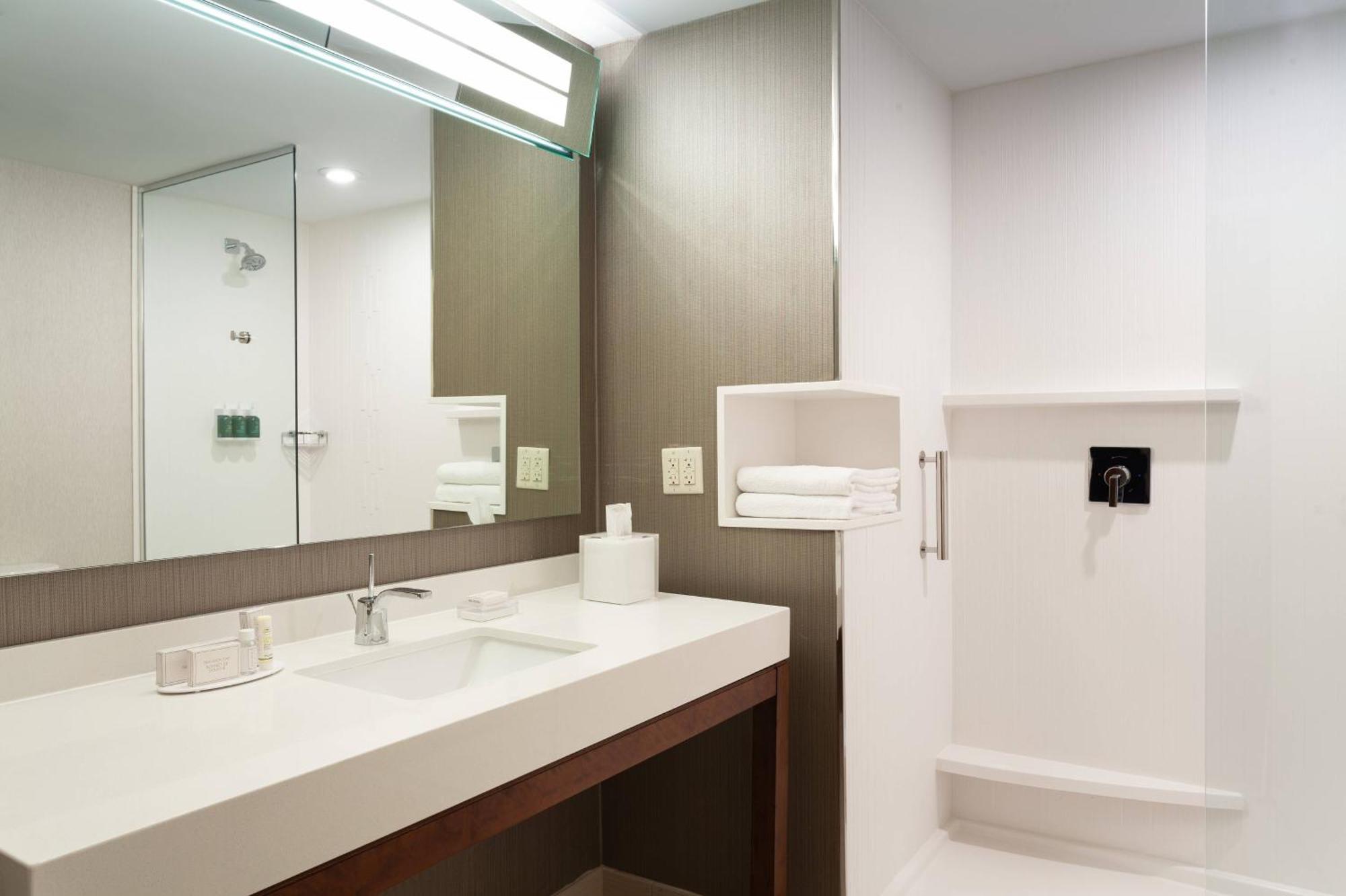 מלון Courtyard By Marriott ווינטר הייבן מראה חיצוני תמונה