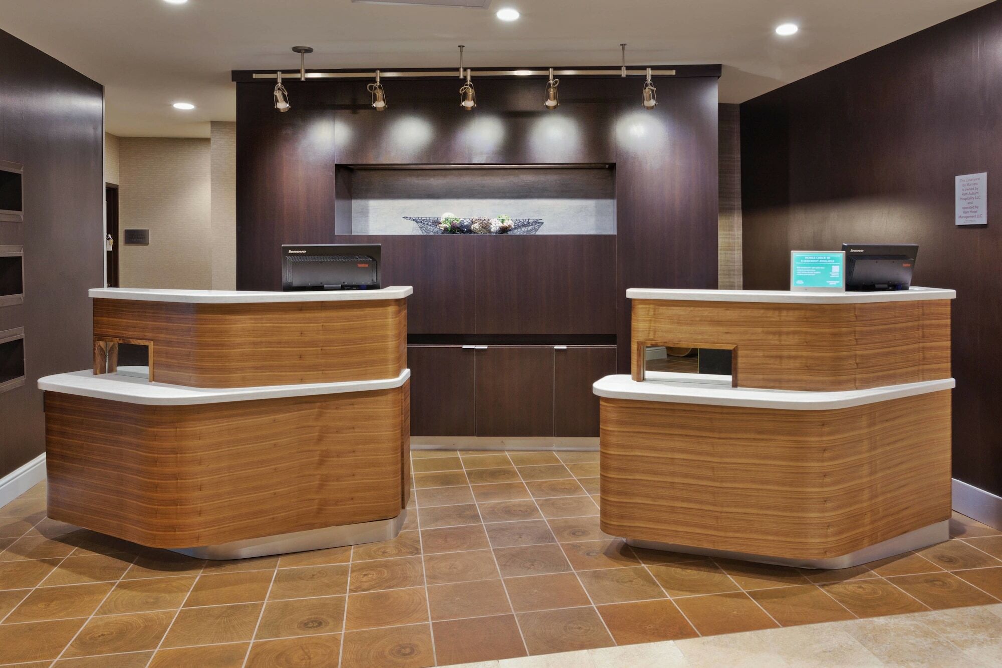 מלון Courtyard By Marriott ווינטר הייבן מראה חיצוני תמונה