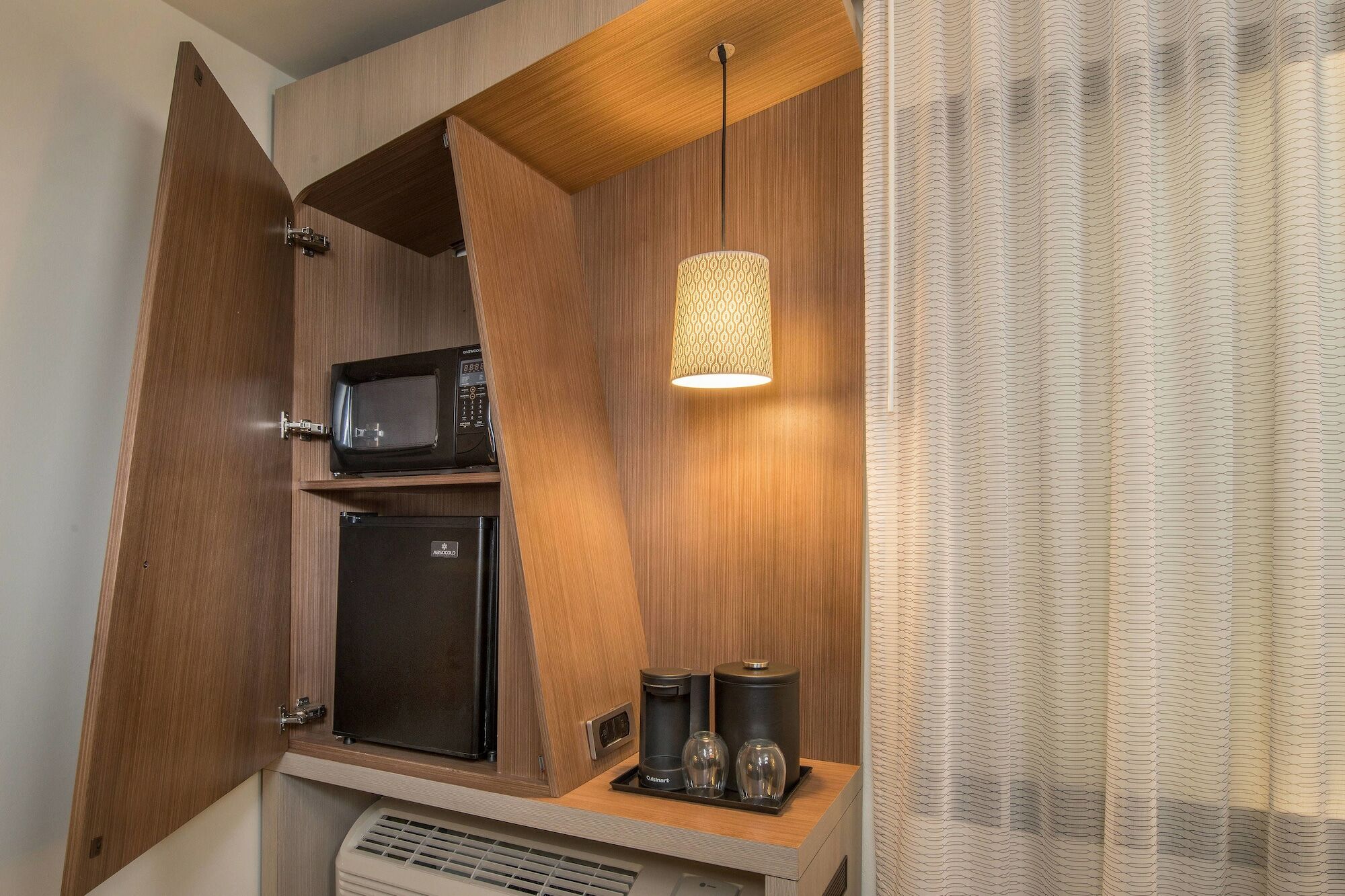 מלון Courtyard By Marriott ווינטר הייבן מראה חיצוני תמונה